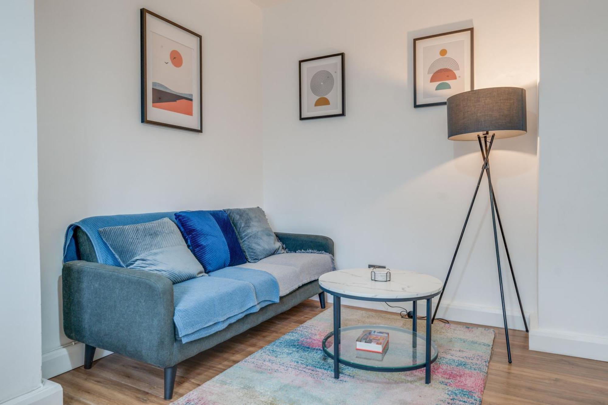 Stylish Flat, Bridge, Free Weekend Parking Apartament Londra